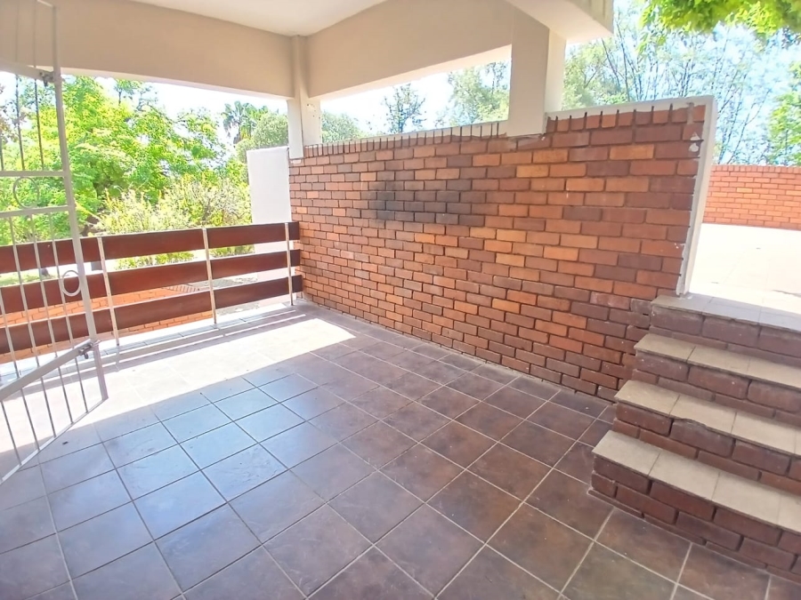 4 Bedroom Property for Sale in Kuruman Northern Cape